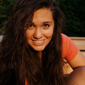 Meet your Posher, Emma